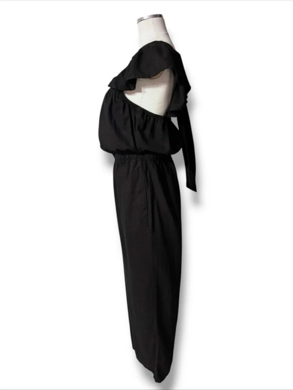 H&M Black Linen Blend Ruffle Strap Jumpsuit Size MediumLoose-fit,